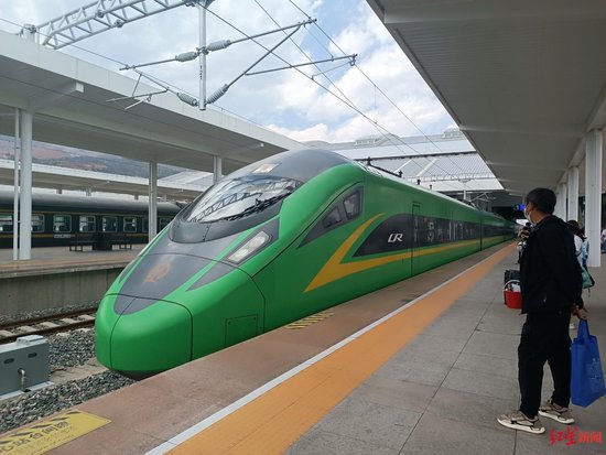 新成昆铁路能否提速到200公里/小时？官方：暂不适合提速改造-1.jpg