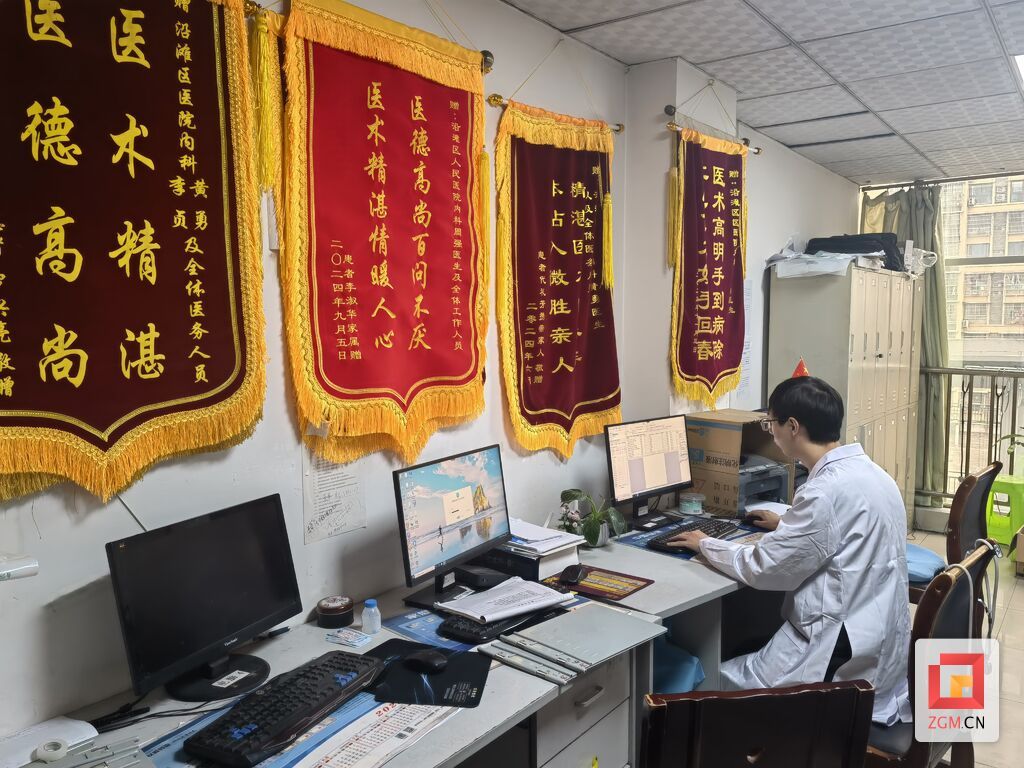 幸亏开展了静脉溶栓 邓大爷得救了-2.jpg