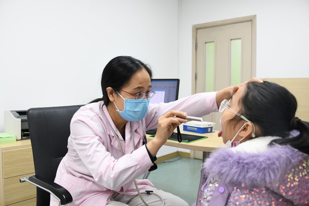 冬季呼吸道传染病多发 专家支招科学防治-2.jpg