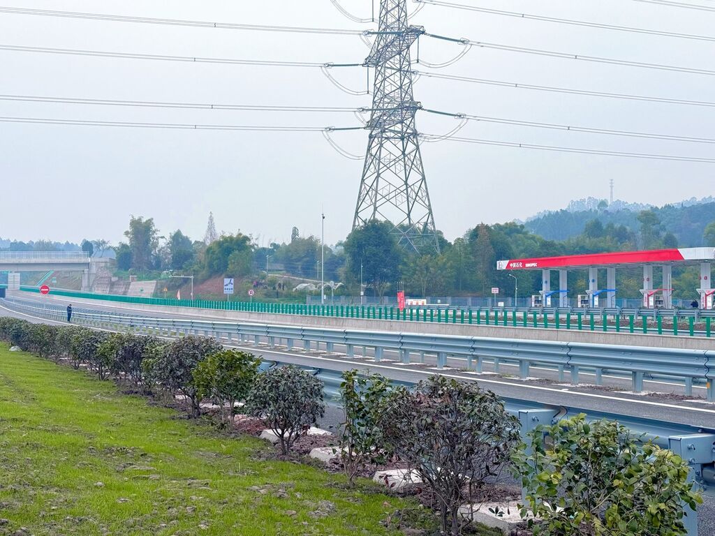 乐西高速乐山至马边段正式通车，大小凉山将实现快速联通-3.jpg