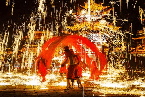 定自贡了：全城男女免门票15天，50万代金劵免费送......-16.gif