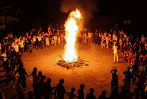 定自贡了：全城男女免门票15天，50万代金劵免费送......-38.gif
