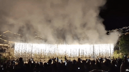定自贡了：全城男女免门票15天，50万代金劵免费送......-40.gif
