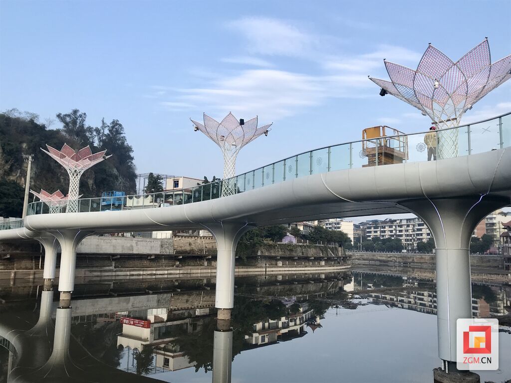 点亮“烟火荣州” 荣县首个钢箱梁结构桥将于春节前通行-2.jpg