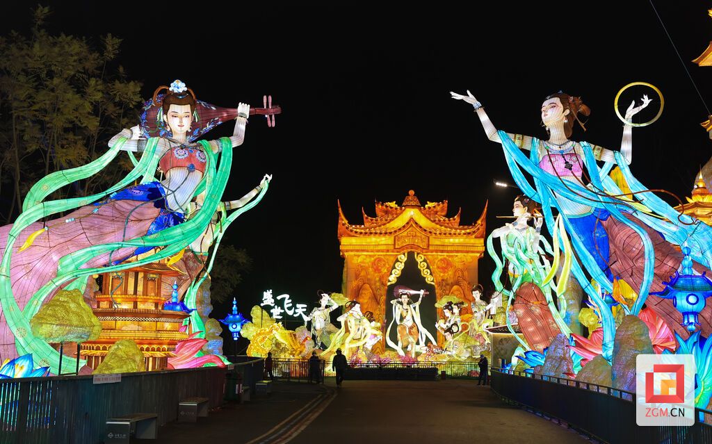 自贡灯会灯组“精卫女神”获中国旅游“奥斯卡”奖-6.jpg