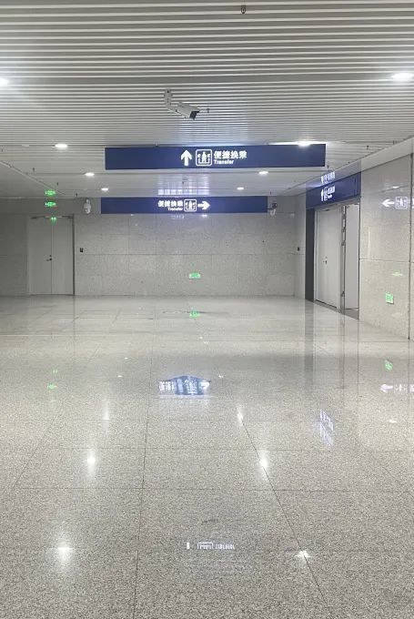 时间节约一半！自贡站、泸州站这样便捷换乘-9.jpg
