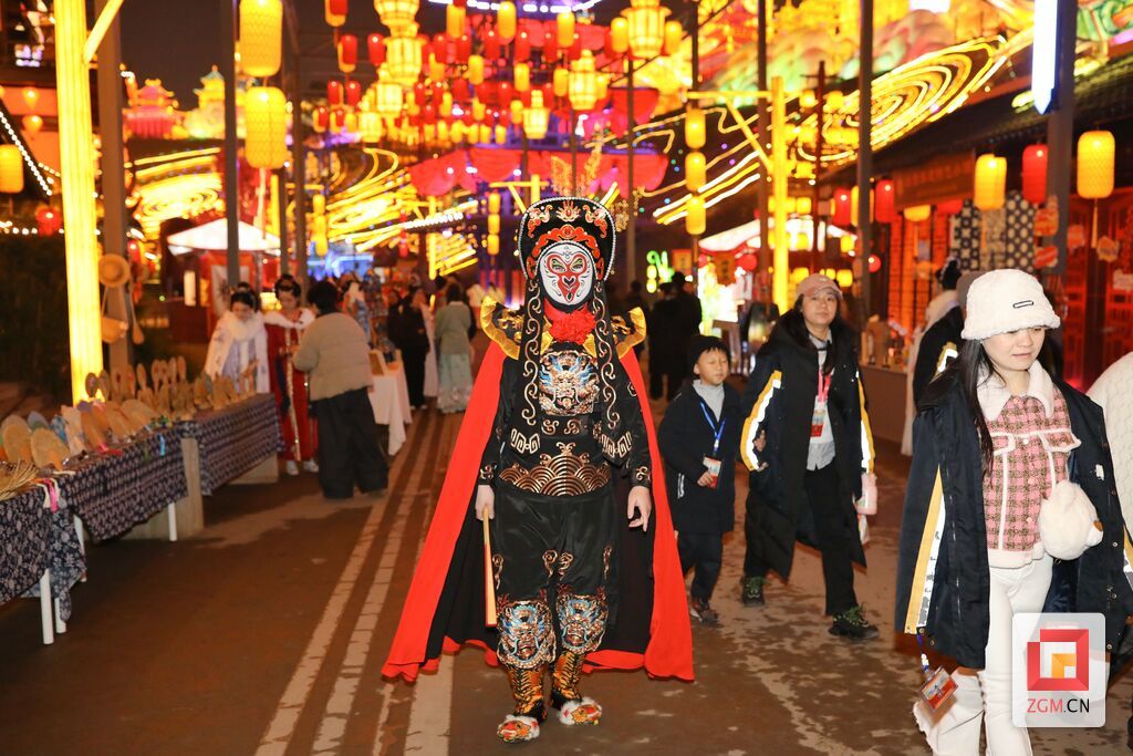 112天超208万次相遇：自贡灯会带给世人的温暖记忆-11.jpg
