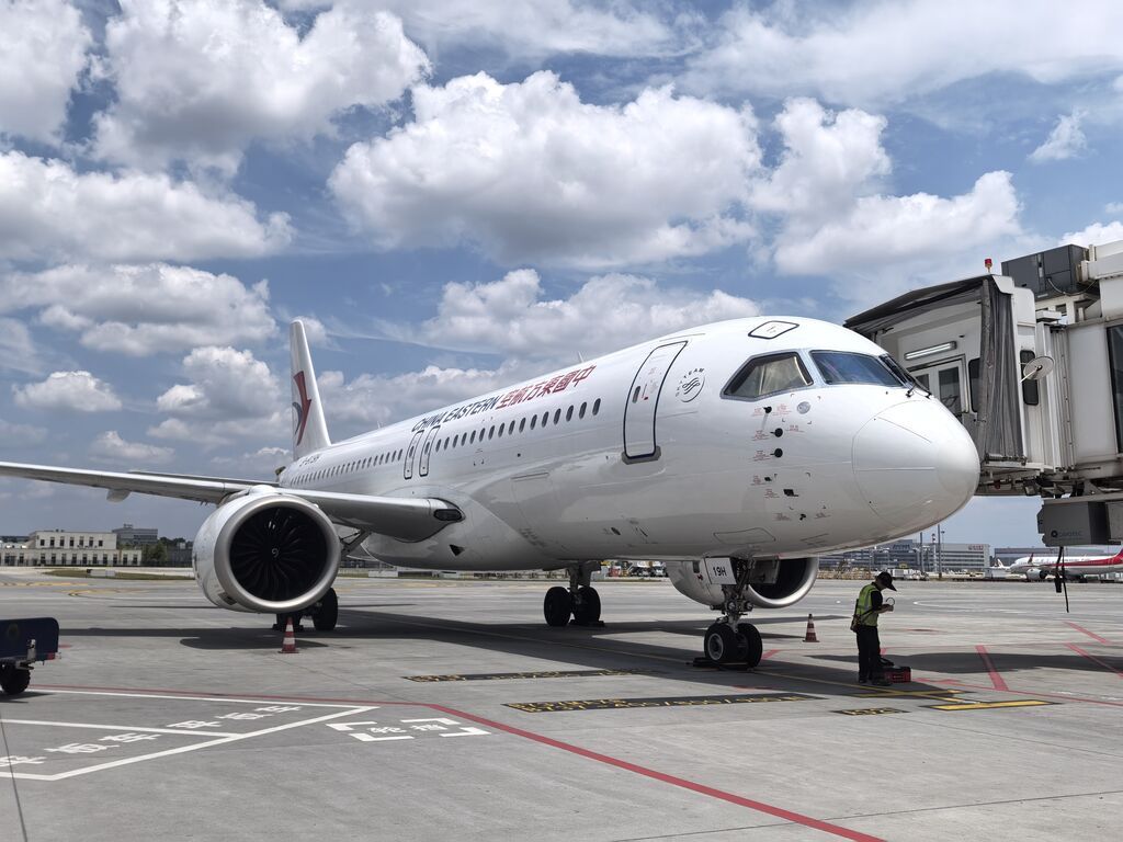 成都到上海航线，C919已执飞两年-2.jpg