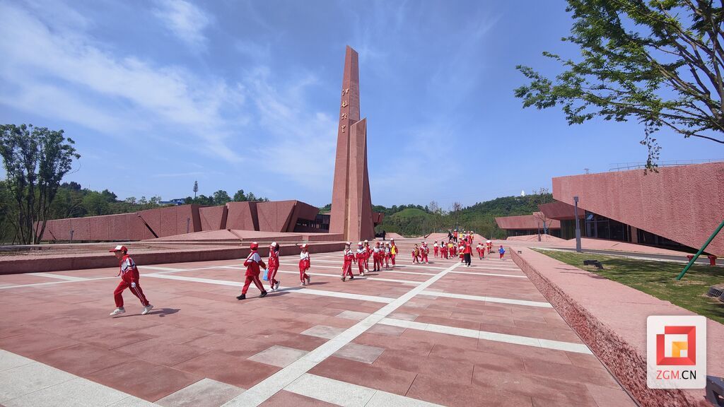 喜捧“奥斯卡小金人”！自贡这项工程获中国建设工程鲁班奖-4.jpg