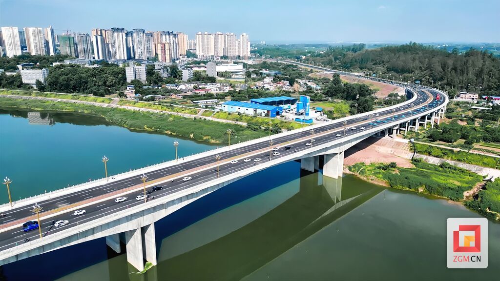 今日聚焦福源灏！自贡首座跨江特大桥正式通车-3.jpg