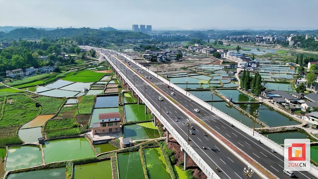 今日聚焦福源灏！自贡首座跨江特大桥正式通车-6.jpg