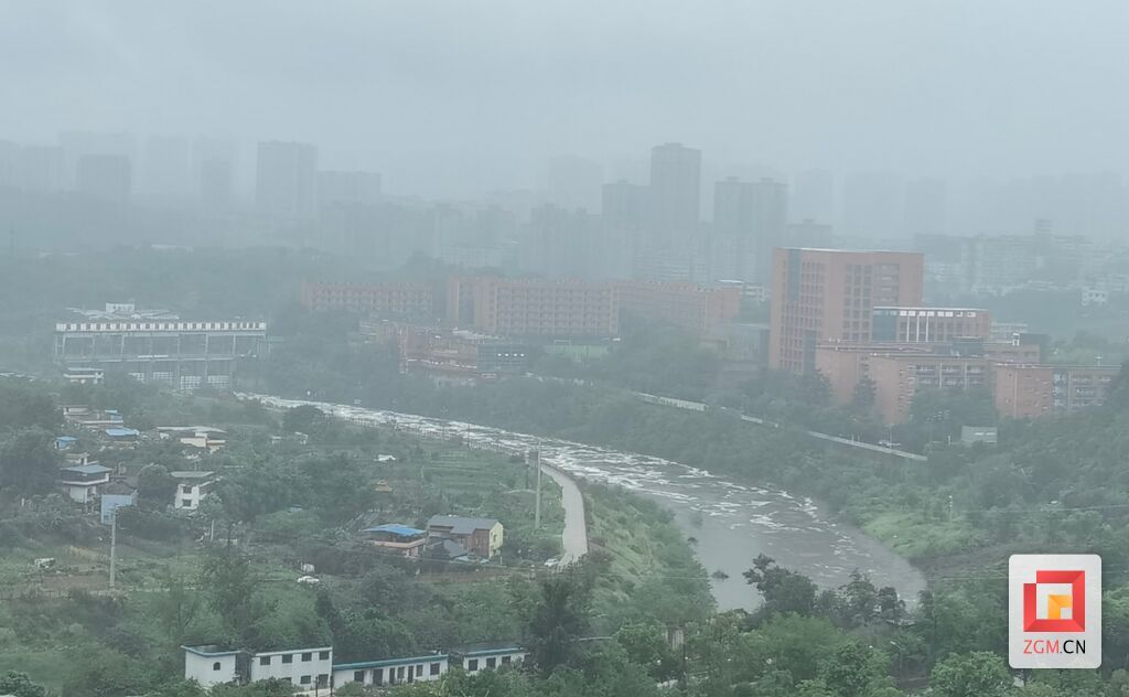 自贡暴雨橙色预警升级为红色预警 最大累计雨量为286.2毫米-1.jpg