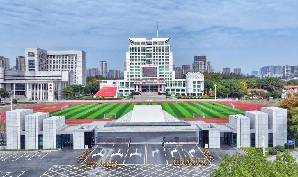 3所新军校，今天正式成立-2.jpg