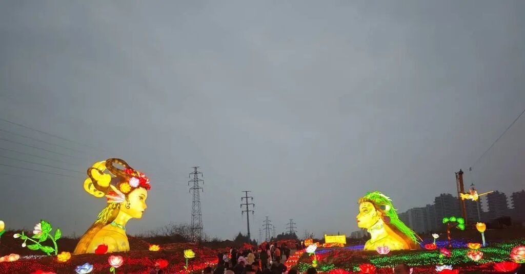自贡网红灯组《青城双姝》遭遇“李鬼” ，侵权方赔偿并道歉-4.jpg