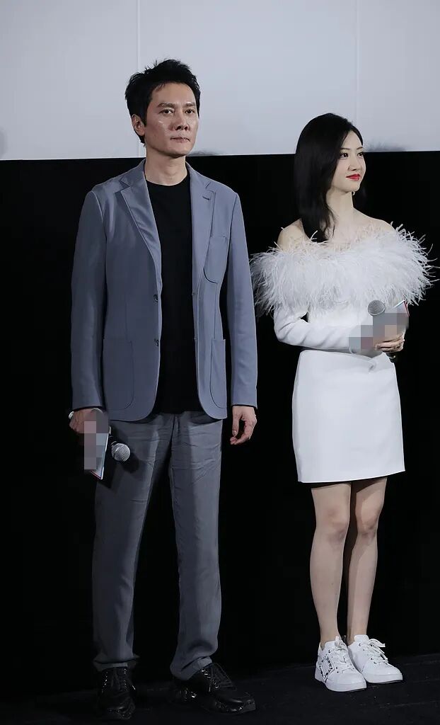 景甜工作室否认“冯绍峰景甜闪婚”，连发6个感叹号-2.jpeg