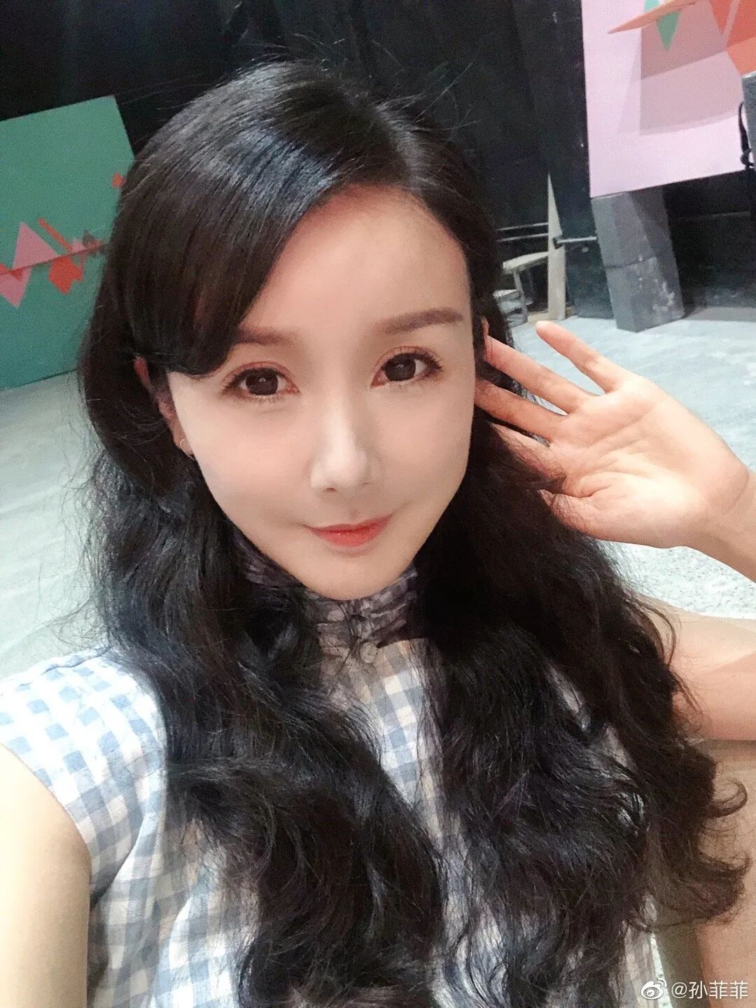 孙菲菲官宣离婚：没有必要假装婚姻美满的样子-3.jpg