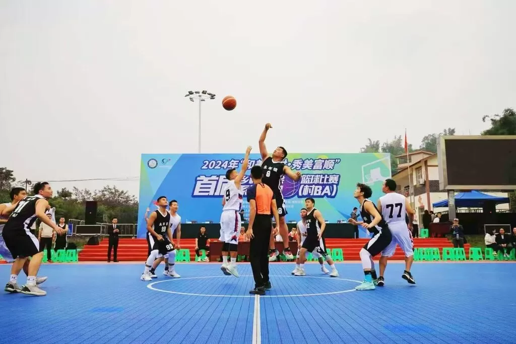 灌篮富顺 心不可挡丨“篮”不住的热情！WCBA主场落户富顺 一场“回家”的双向奔赴-3.webp