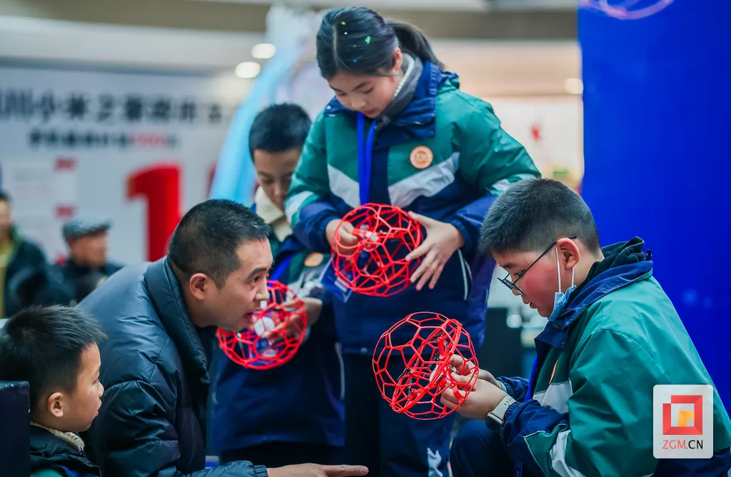 备战省赛队伍已产生 自贡市首届无人机足球赛结束-4.webp