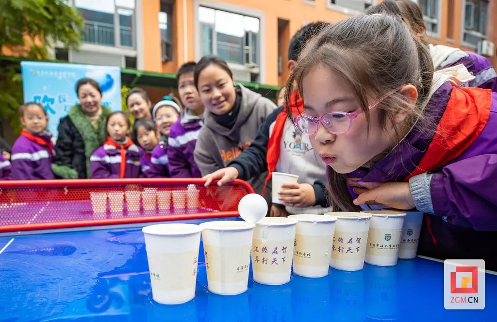 以智为翼科技远航 汇南实验学校举行第六届科技节-2.webp