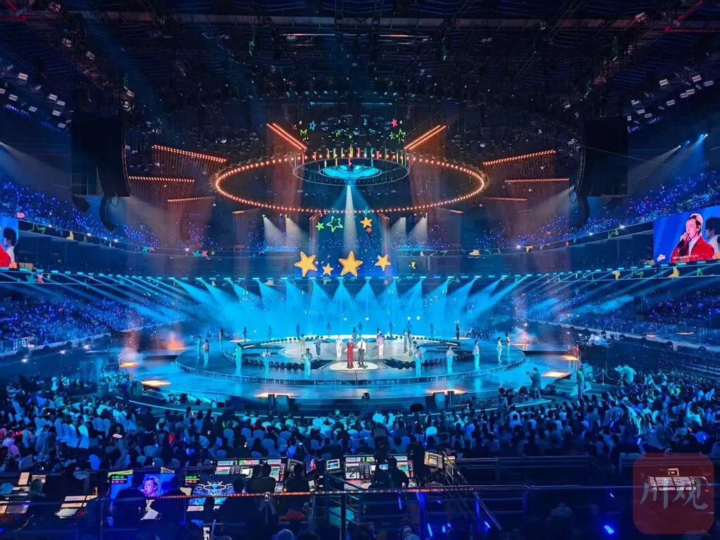 120周岁的中国电影 在成都绽放澎湃活力-1.webp