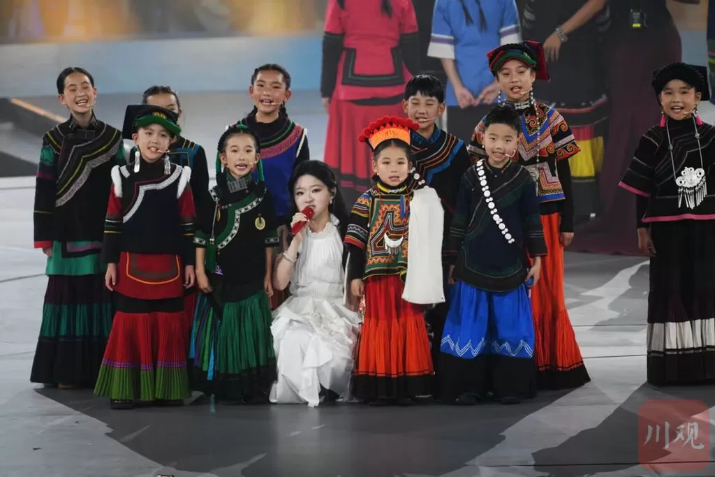 120周岁的中国电影 在成都绽放澎湃活力-4.webp