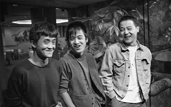 “魔岩三杰”之一、摇滚歌手何勇去世，终年57岁